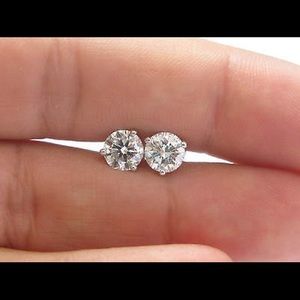 Platinum Studs Diamond Earrings 2.00Ct